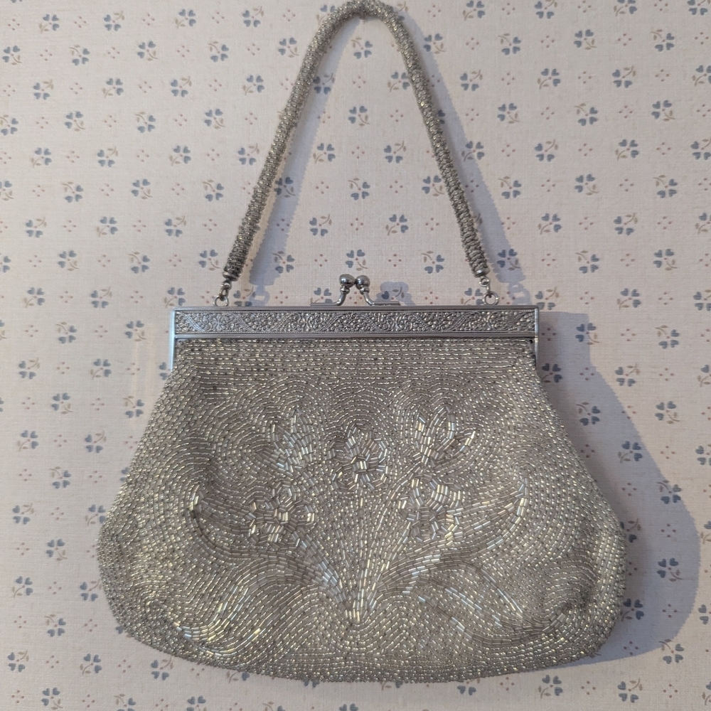 Vintage Silver Beaded Bling Snap Purse Comb Case Satin Pockets